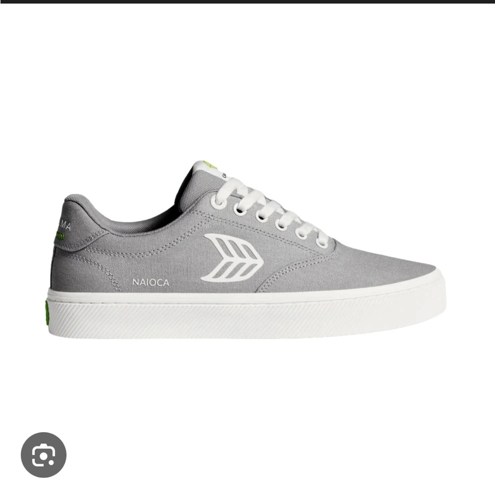Cariuma Naioca Grey Canvas Sneakers